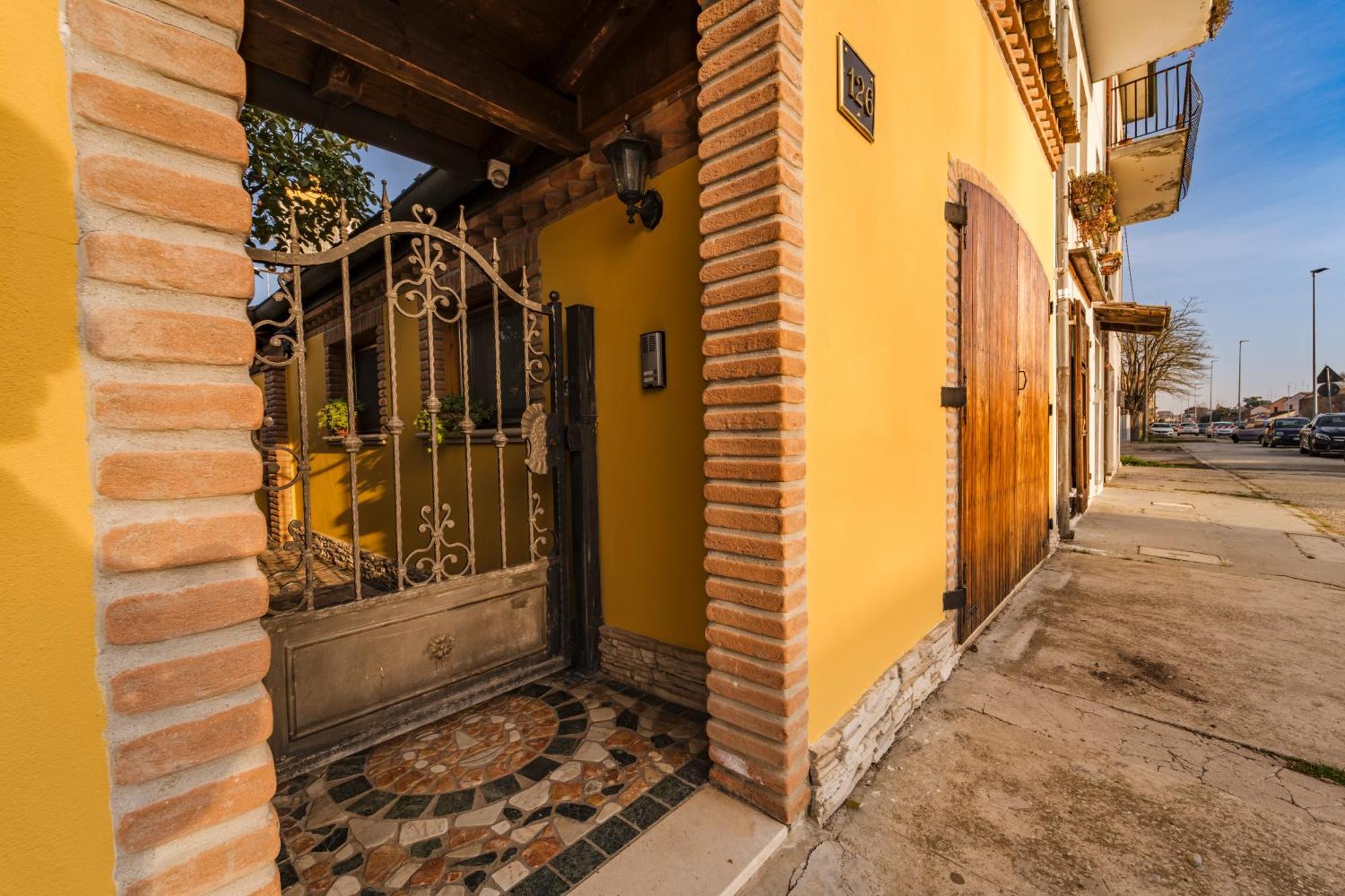 La Loggia Comacchio Exterior photo